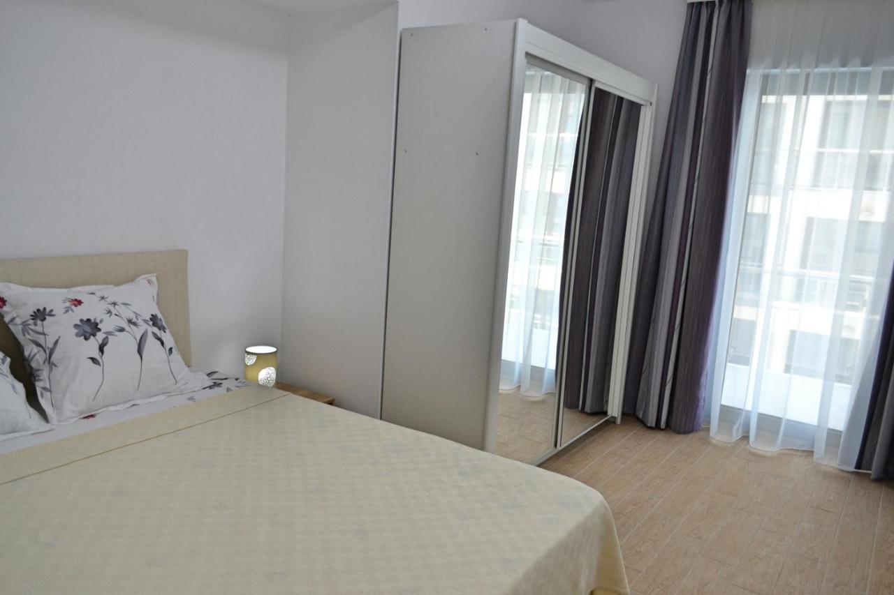 Sunshine Apartament De Silva Appartamento Mamaia Esterno foto