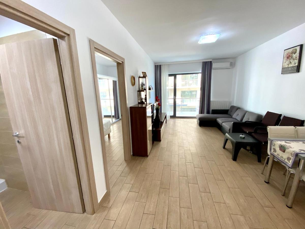 Sunshine Apartament De Silva Appartamento Mamaia Esterno foto